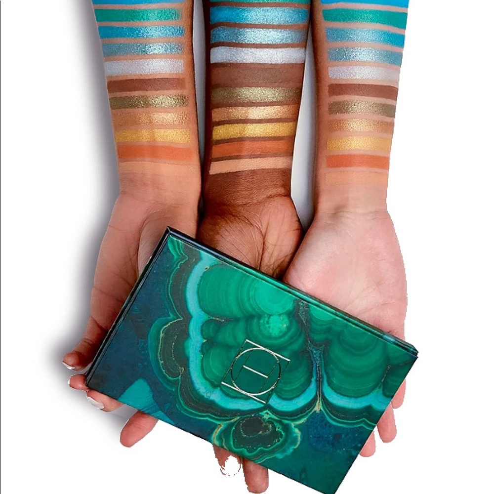 🦋HIPDOT PALETTE🦋Mermaid vibes